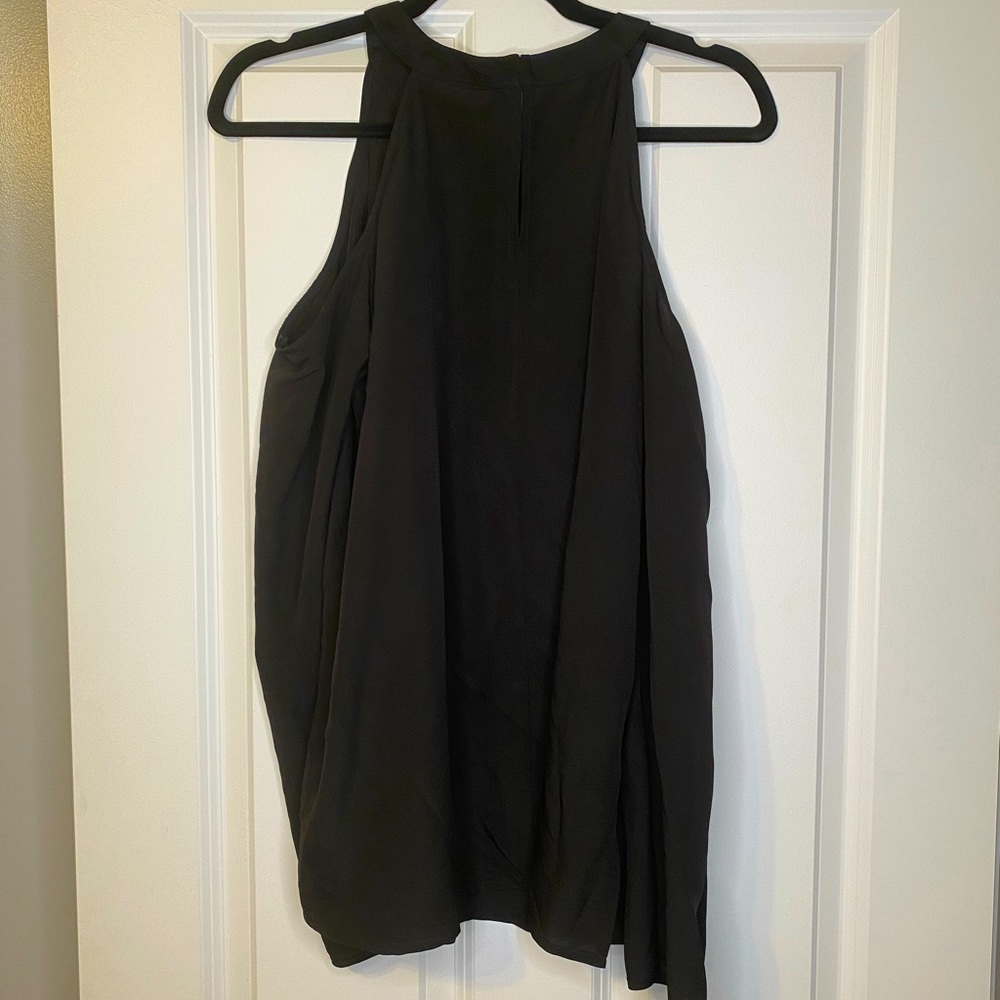 Bcbgeneration - Cold Shoulder Black Top - Size: L - image 2